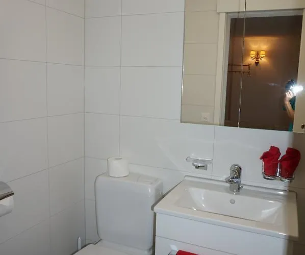 Willimann Haus Dala Im 4 Stock דירה *